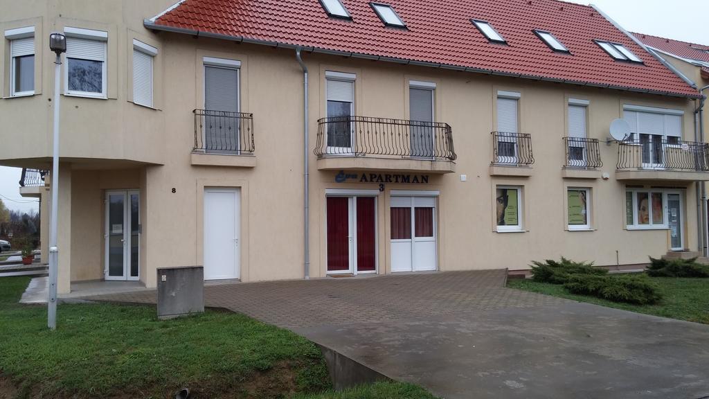 Eva Apartman Szigetvár الغرفة الصورة